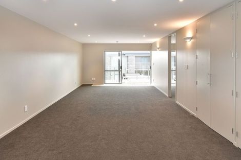Photo of property in 313/252 Centreway Road, Orewa, 0931
