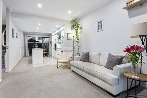 Photo of property in 7 Sacred Kingfisher Road, Hobsonville, Auckland, 0616