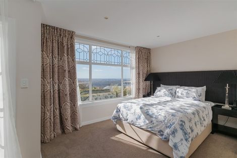 Photo of property in 141 Hackthorne Road, Cashmere, Christchurch, 8022