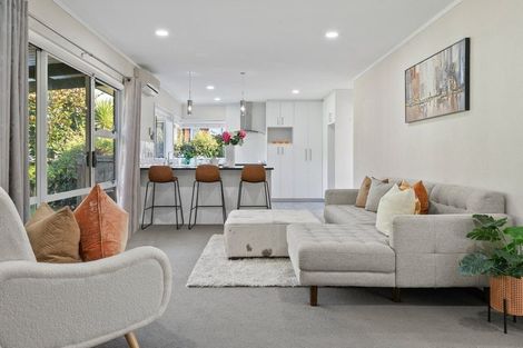 Photo of property in 13 Kuripaka Crescent, The Gardens, Auckland, 2105