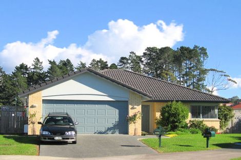 Photo of property in 12 Lantern Court, Henderson, Auckland, 0612