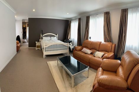 Photo of property in 50 Amberwood Drive, Northpark, Auckland, 2013