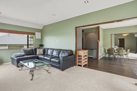 Photo of property in 220 South Road, Caversham, Dunedin, 9012