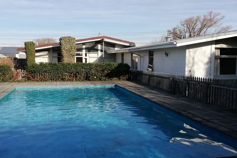 Photo of property in 10 Kingsgate Place, Burnside, Christchurch, 8053