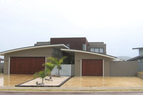 Photo of property in 111 Motu Hei, Pauanui, Hikuai, 3579