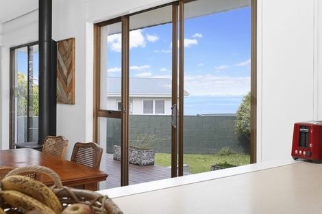 Photo of property in 1/95 Aberdeen Road, Castor Bay, Auckland, 0620