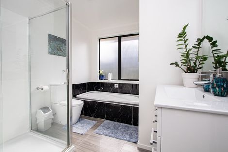 Photo of property in 15 Blackwood Crescent, Glenview, Hamilton, 3206