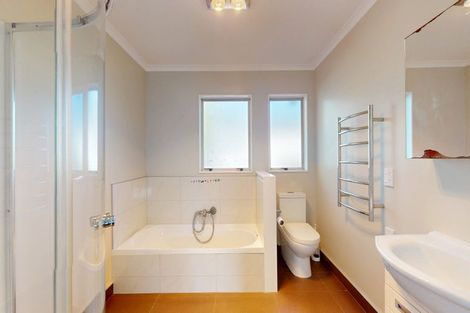 Photo of property in 53 Hazlewood Avenue, Karori, Wellington, 6012