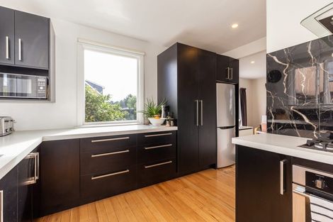 Photo of property in 154 Marine Parade, New Brighton, Christchurch, 8083