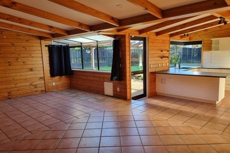 Photo of property in 9 Charles Prevost Drive, The Gardens, Auckland, 2105