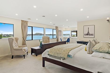 Photo of property in 38 Venus Place, Half Moon Bay, Auckland, 2012