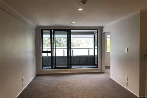 Photo of property in 13a/30 Westward Ho, Glen Eden, Auckland, 0602