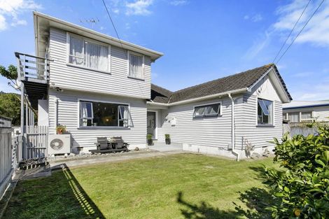 Photo of property in 149 Stokes Valley Road, Stokes Valley, Lower Hutt, 5019