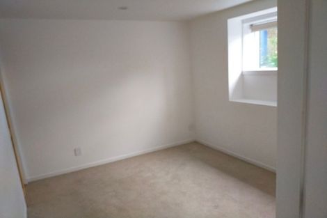 Photo of property in 29 Kingston Heights Road, Kingston, Wellington, 6021