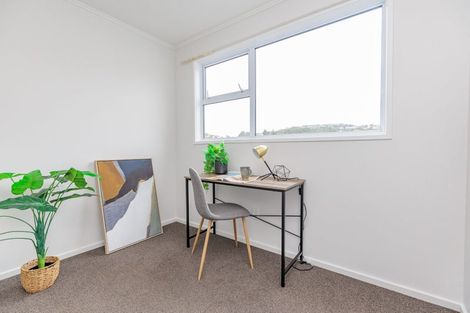 Photo of property in 14 Angell Street, Johnsonville, Wellington, 6037