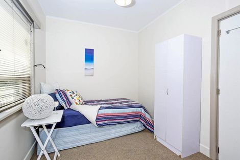 Photo of property in 1/445 Mount Albert Road, Mount Roskill, Auckland, 1041