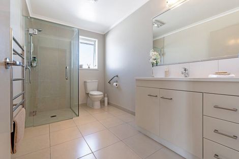 Photo of property in 27 Margaret Place, Lytton West, Gisborne, 4010