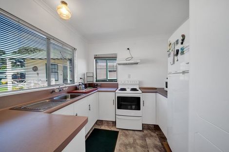 Photo of property in 10/70 Whiteley Street, Moturoa, New Plymouth, 4310