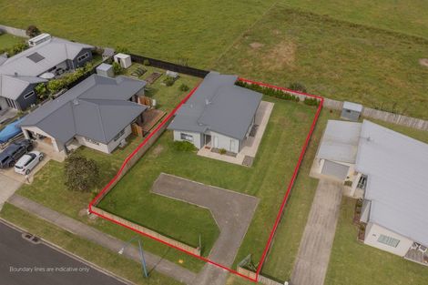 Photo of property in 23 Captain Wood Avenue, Whitianga, 3510