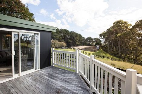 Photo of property in 18 Beacon Road, Riverhead, Albany, 0793