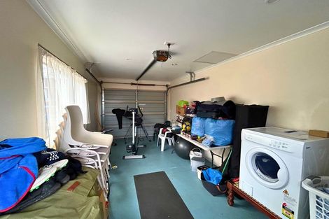 Photo of property in 406 Bucklands Beach Road, Bucklands Beach, Auckland, 2012