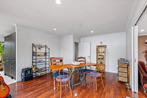 Photo of property in 55b Sheridan Drive, New Lynn, Auckland, 0600