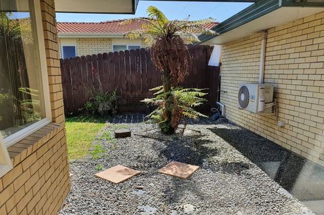 Photo of property in 55 Robin Brooke Drive, Flat Bush, Auckland, 2019