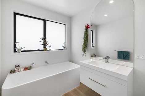 Photo of property in 4 Petariki Way, Pyes Pa, Tauranga, 3112