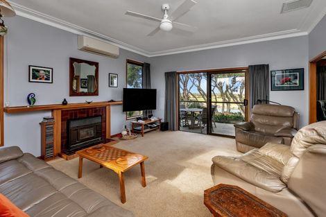 Photo of property in 88a Marsden Point Road, Ruakaka, 0116