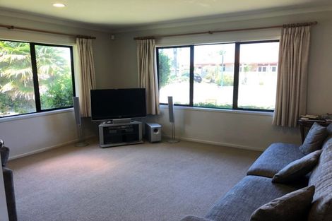 Photo of property in 22 Tuihana Drive, Papamoa Beach, Papamoa, 3118