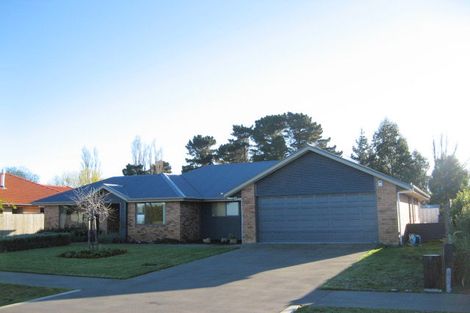 Photo of property in 27 Hemingway Place, Spencerville, Christchurch, 8083