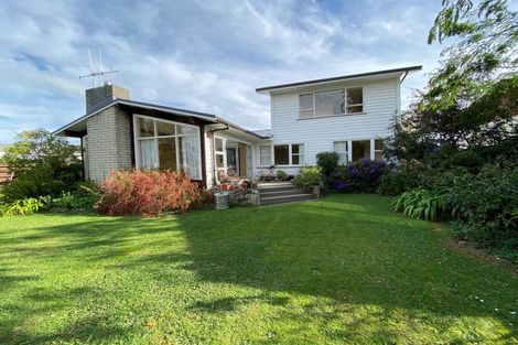 Photo of property in 17 Rennie Avenue, Milson, Palmerston North, 4414