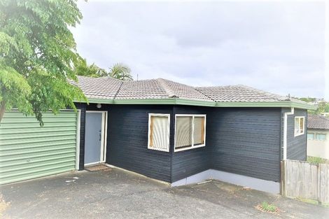 Photo of property in 1/24 Wylie Avenue, Sunnynook, Auckland, 0620