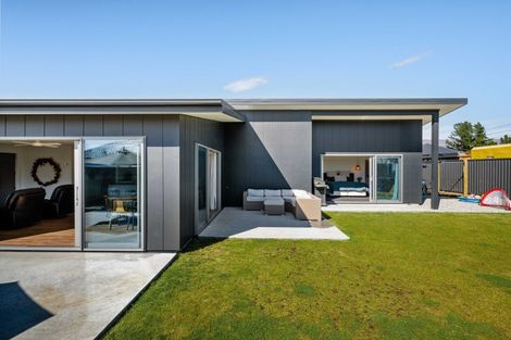 Photo of property in 43 Larch Crescent, Alexandra, 9320