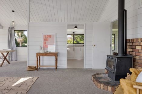 Photo of property in 10 Lindoch Avenue, Te Puna, Tauranga, 3174