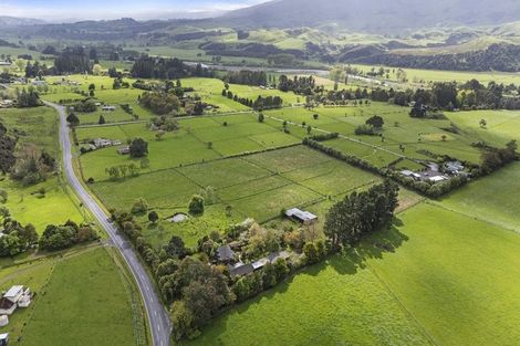 Photo of property in 266 Pohangina Road, Ashhurst, 4884