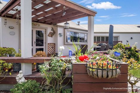 Photo of property in 2 Vaucluse Drive, Nukuhau, Taupo, 3330