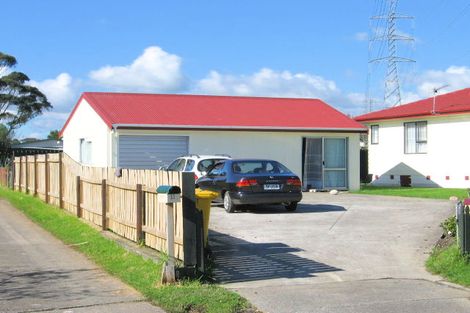 Photo of property in 9 Treviso Place, Clover Park, Auckland, 2023