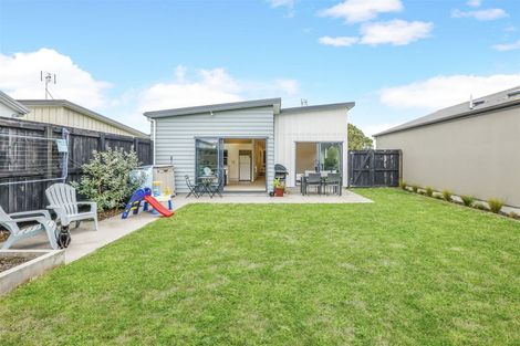 Photo of property in 125 Battalion Drive, Papakura, 2110
