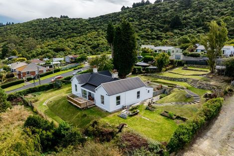 Photo of property in 20 Manuka Street, Ravensbourne, Dunedin, 9022