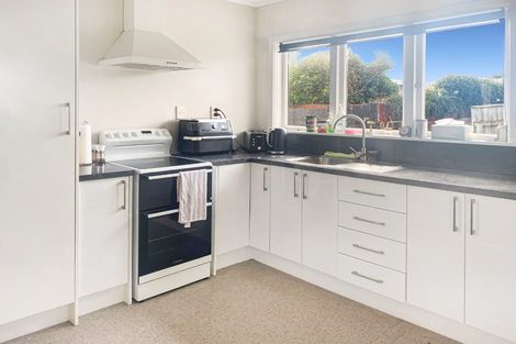 Photo of property in 1/512 Main North Road, Bay View, Napier, 4104