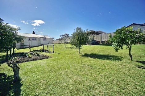 Photo of property in 24 Glen Terrace, Te Puke, 3119