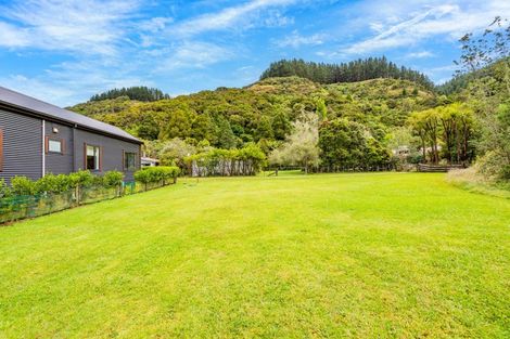 Photo of property in 630 Waipatiki Road, Tangoio, Napier, 4181