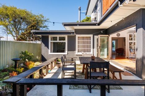 Photo of property in 59 Limbrick Street, Terrace End, Palmerston North, 4410