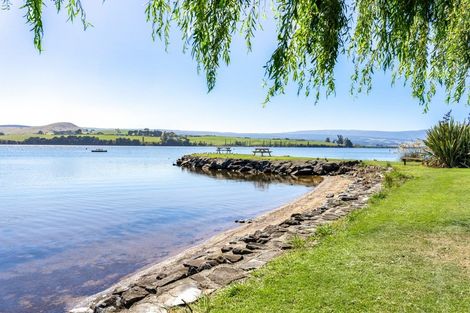 Photo of property in 4a Chatham Street, Waihola, Milton, 9073