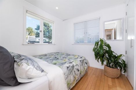 Photo of property in 1/22 Seine Road, Forrest Hill, Auckland, 0620