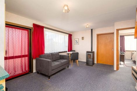 Photo of property in 1/62 Bowhill Road, New Brighton, Christchurch, 8083
