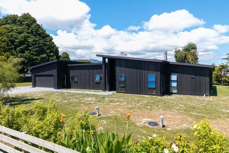 Photo of property in 324 Kimberley Road, Levin, 5571