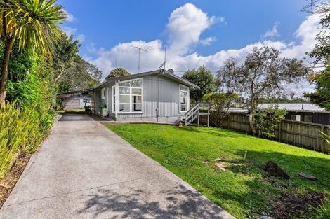 Photo of property in 38 D'oyly Drive, Stanmore Bay, Whangaparaoa, 0932