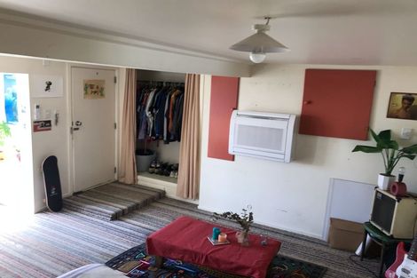 Photo of property in 9 Lerwick Terrace, Melrose, Wellington, 6023